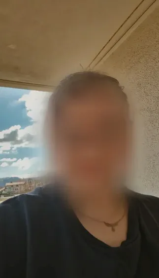 Cecilie, 24
