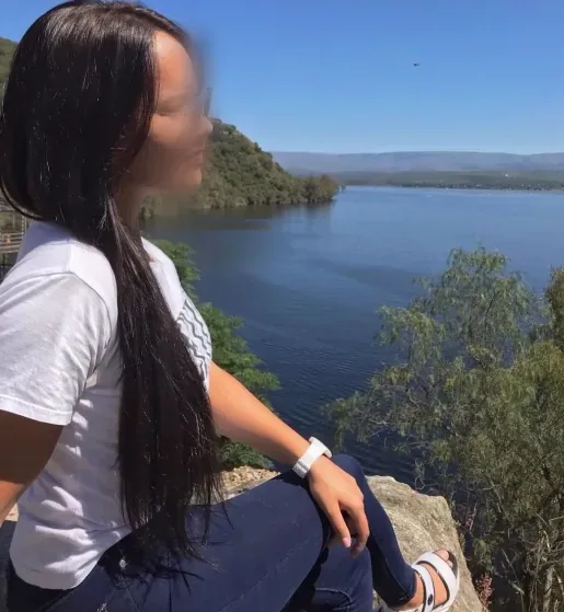 Fatima, 31