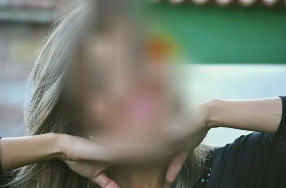 Katja, 36