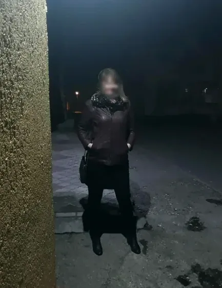 Nadia, 40