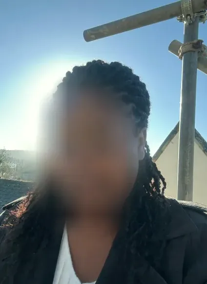 Sanne, 37